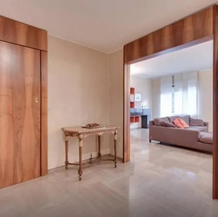 Montecucco דירה *